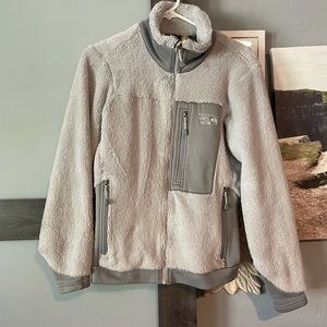 GUC Mountain Hardwear Polartec High Loft jacket